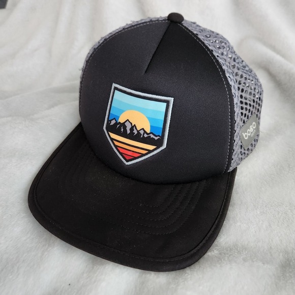 Boco Gear Other - BOCO Gear Trail Strapback Trucker Hat Black Geometric Mountains One Size EUC